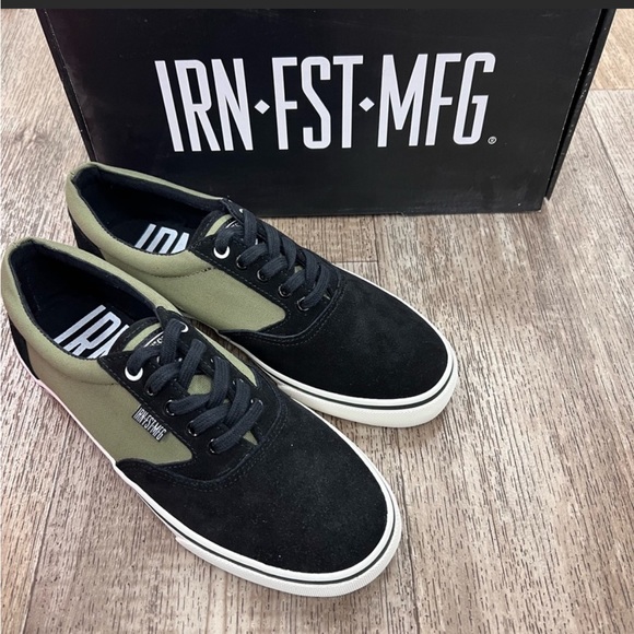IRON FIST SIMSOLE skate shoes in Olive & black NWT SIZE 7. UNISEX - Picture 1 of 5